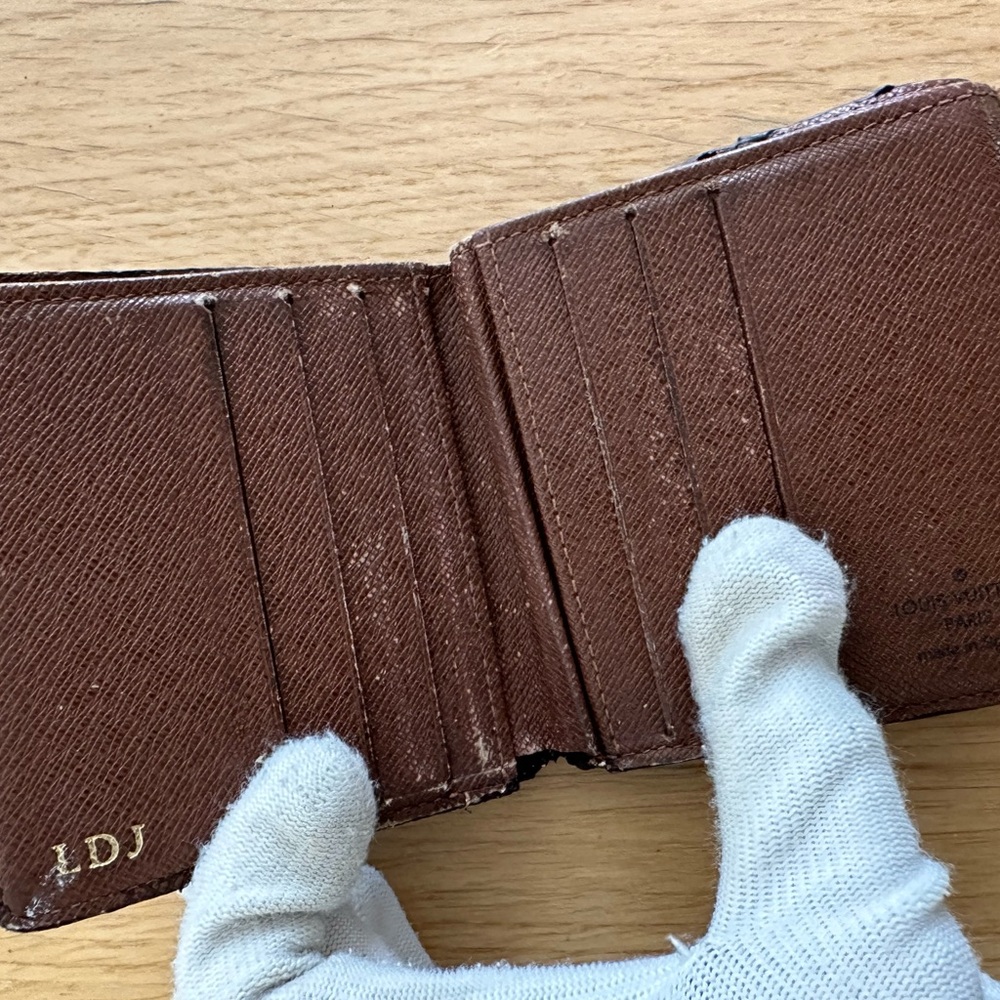 Louis Vuitton Men Wallet - Picture 6 of 13